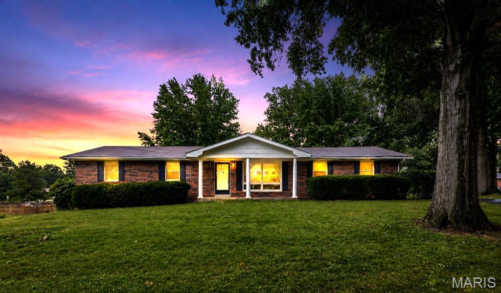 7 Myron Place Troy, MO 63379 - Photo 1 of 50