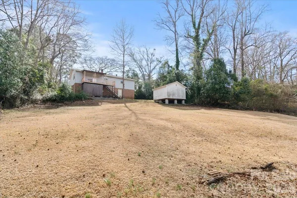 a view of a backyard of house