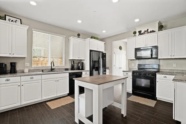 $489,900 | 2241 Novi Drive, Riverbank, CA 95367