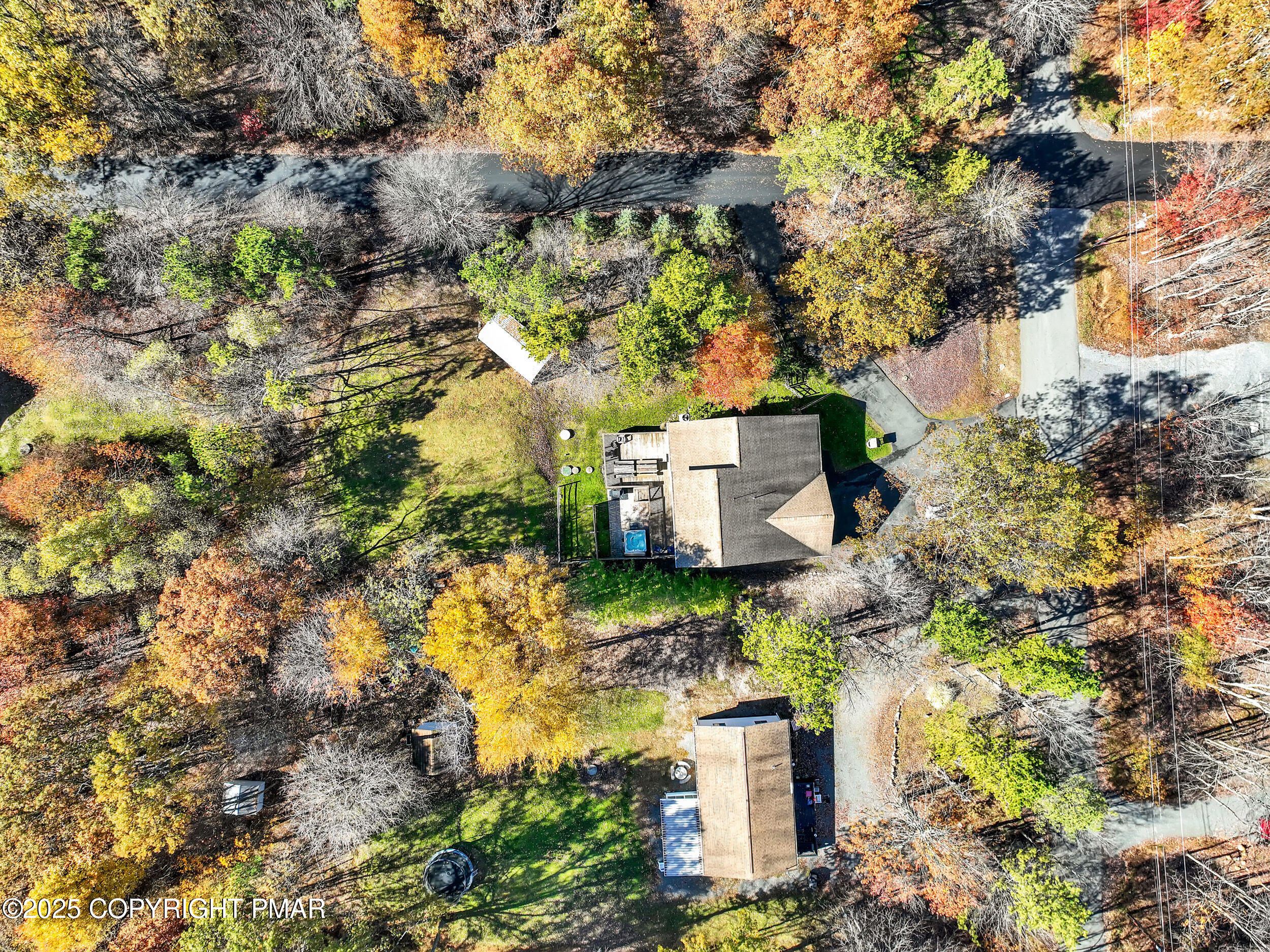 112 Maccauley Road Albrightsville, PA 18210 - Photo 74 of 76 an aerial view of a house with a yard