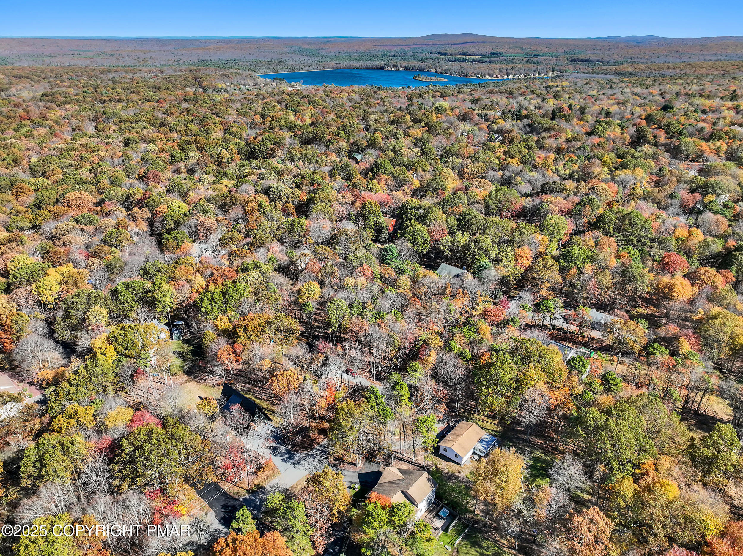 112 Maccauley Road Albrightsville, PA 18210 - Photo 76 of 76 an aerial view of multiple house