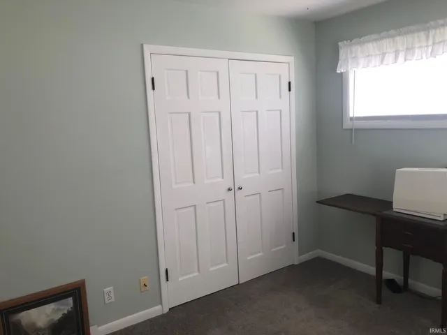 $179,000 | 4210 North Oakwood Avenue, Muncie, IN 47304