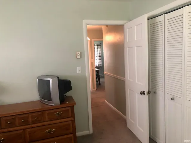 $179,000 | 4210 North Oakwood Avenue, Muncie, IN 47304