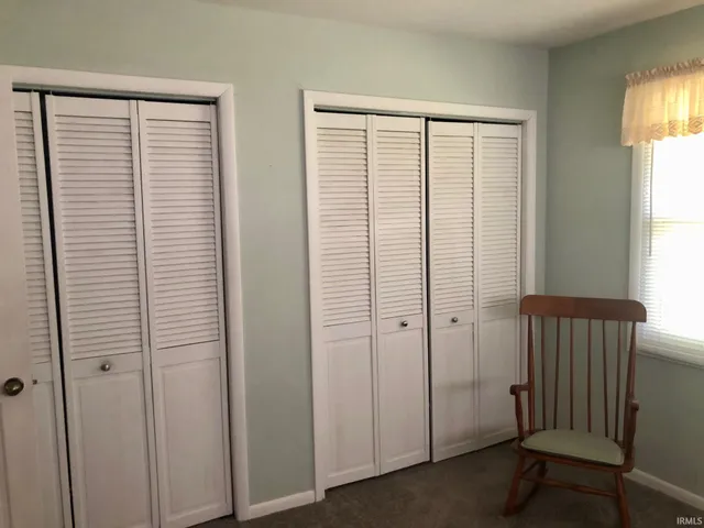 $179,000 | 4210 North Oakwood Avenue, Muncie, IN 47304