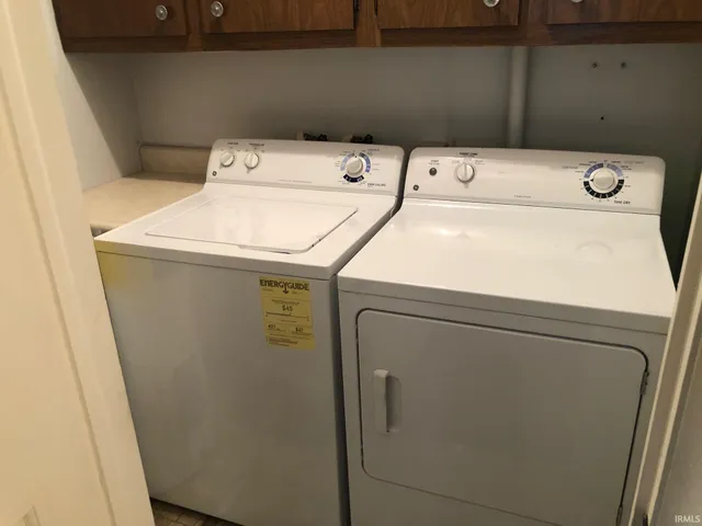 $179,000 | 4210 North Oakwood Avenue, Muncie, IN 47304