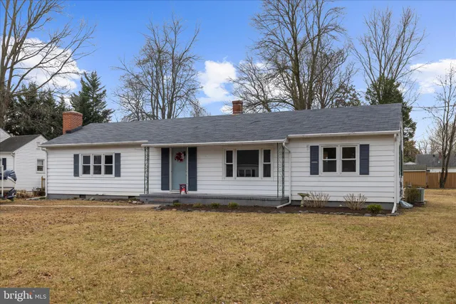 $360,000 | 208 Elm Street, Centreville, MD 21617
