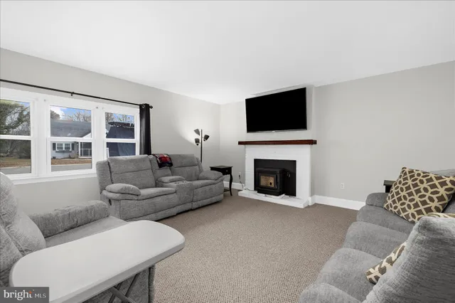 $360,000 | 208 Elm Street, Centreville, MD 21617