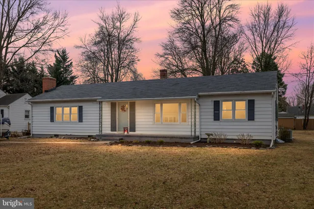 $360,000 | 208 Elm Street, Centreville, MD 21617