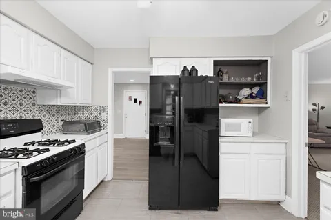 $360,000 | 208 Elm Street, Centreville, MD 21617