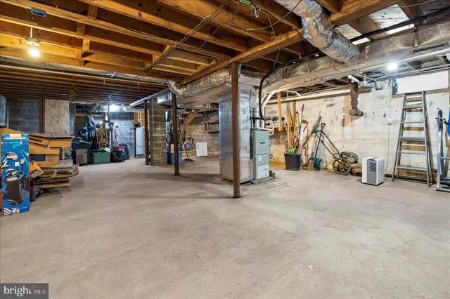 $360,000 | 208 Elm Street, Centreville, MD 21617