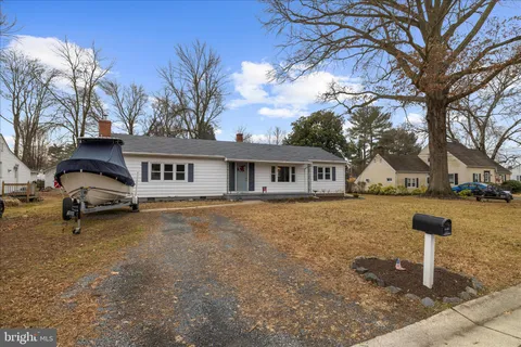 $360,000 | 208 Elm Street, Centreville, MD 21617