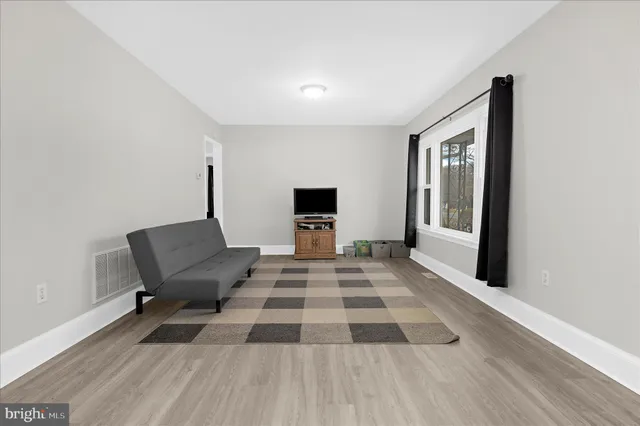 $360,000 | 208 Elm Street, Centreville, MD 21617