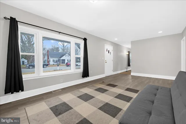 $360,000 | 208 Elm Street, Centreville, MD 21617