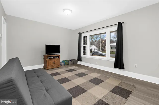 $360,000 | 208 Elm Street, Centreville, MD 21617