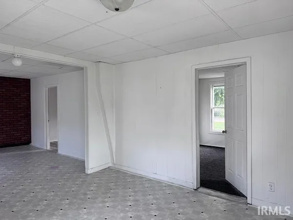 $775 | 625 East Beech Street, Winchester, IN 47394