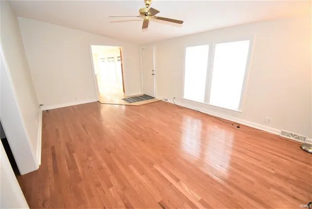 $164,900 | 909 East 8th Street, Fowler, IN 47944