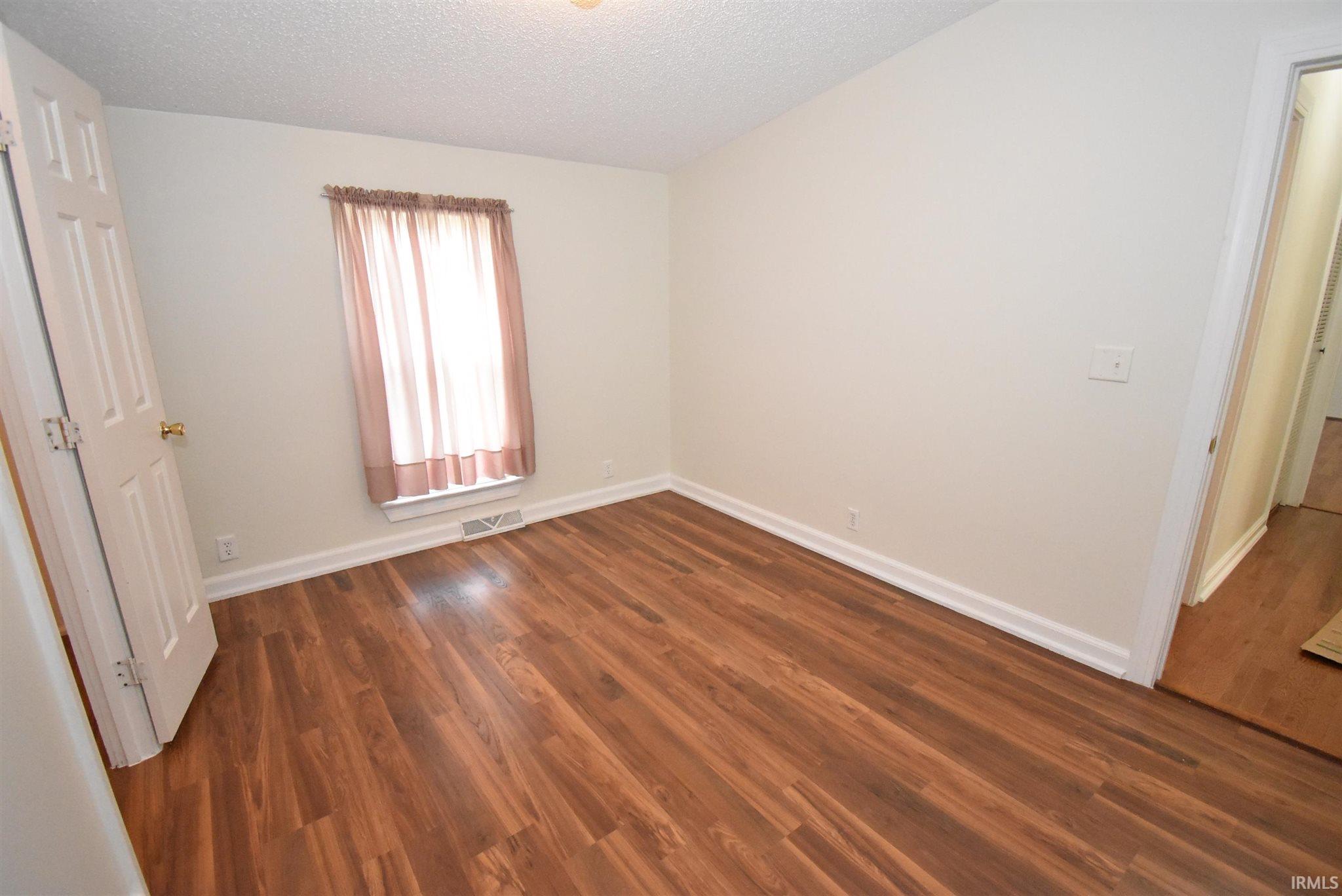 909 East 8th Street Fowler, IN 47944 - Photo 34 of 36