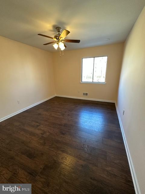 567 Edison Drive Hightstown, NJ 08520 - Photo 42 of 60 Bedroom 2