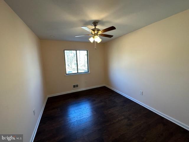 567 Edison Drive Hightstown, NJ 08520 - Photo 48 of 60 Bedroom 2