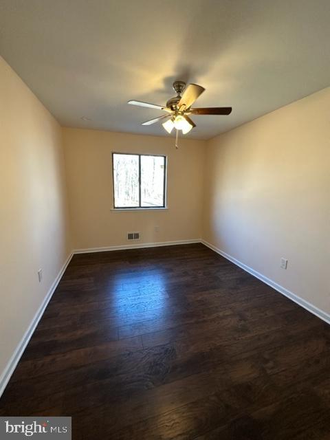 567 Edison Drive Hightstown, NJ 08520 - Photo 50 of 60 Bedroom 2