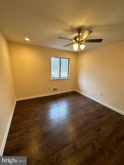 567 Edison Drive Hightstown, NJ 08520 - Photo 57 of 60 Bedroom 2