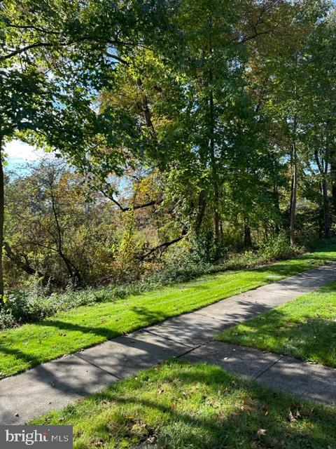 567 Edison Drive Hightstown, NJ 08520 - Photo 7 of 60 Woods Opposite Front Door