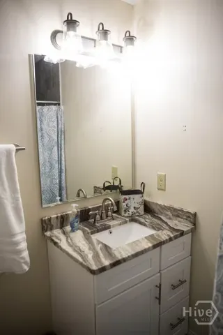 $2,400 | 1827 Greenville Street, Savannah, GA 31404