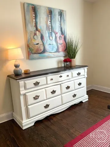 $2,400 | 1827 Greenville Street, Savannah, GA 31404