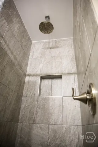 $2,400 | 1827 Greenville Street, Savannah, GA 31404