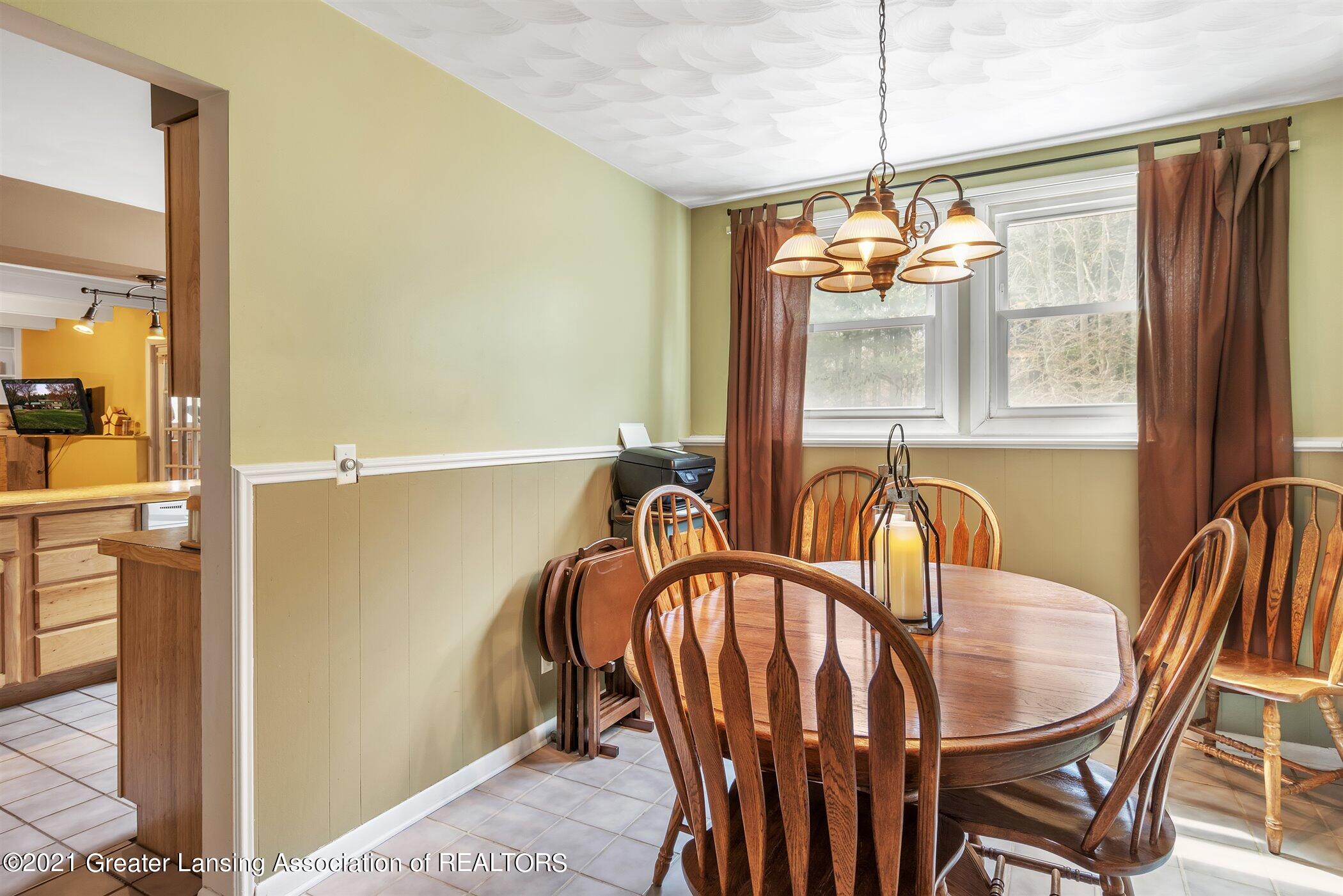 935 North Onondaga Road Holt, MI 48842 - Photo 11 of 51 11-935-N-Onodaga-Rd-WindowStill-Real-Est