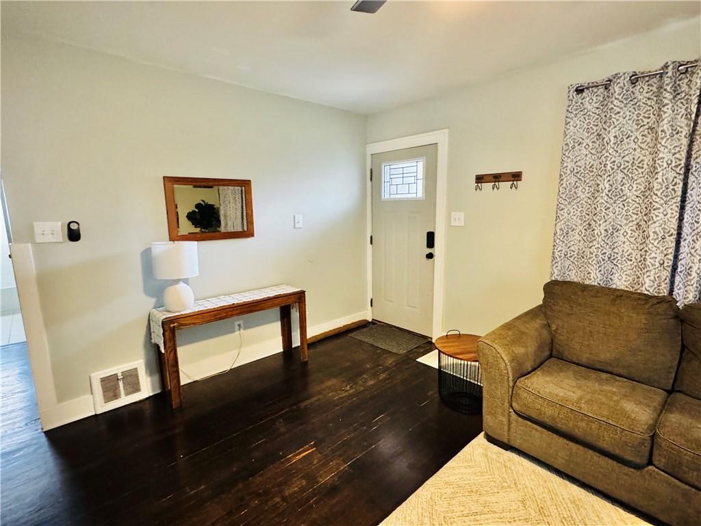 1209 South 30th Street St. Joseph, MO 64507 - Photo 3 of 26