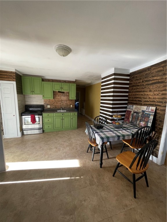 24 Florida Street Woonsocket, RI 02895 - Photo 5 of 6