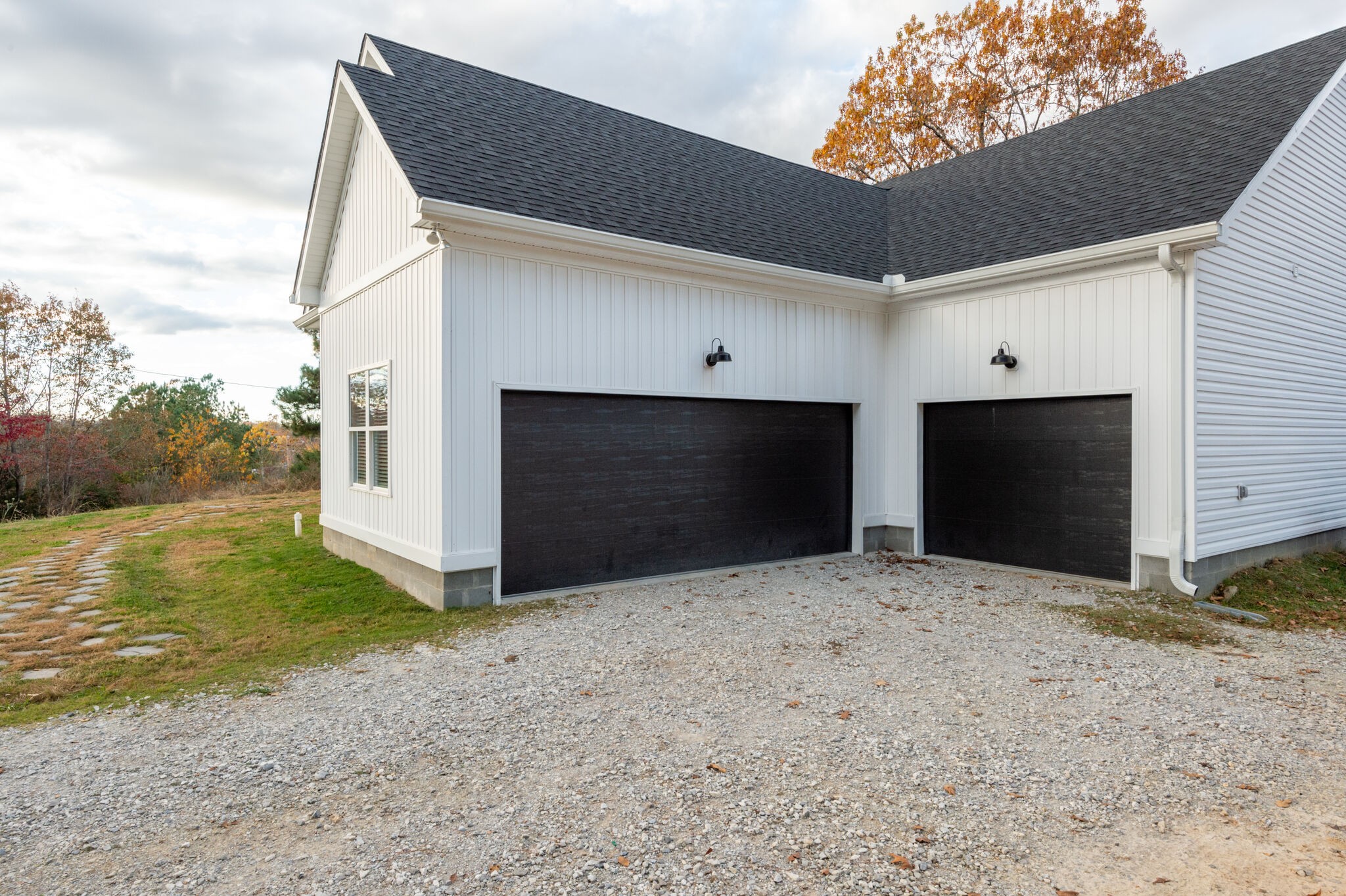 1031 Shelton Road Charlotte, TN 37036 - Photo 3 of 50 Gallery Image 3