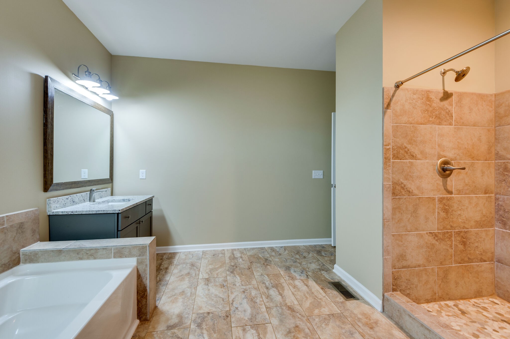 1031 Shelton Road Charlotte, TN 37036 - Photo 22 of 50 Gallery Image 22