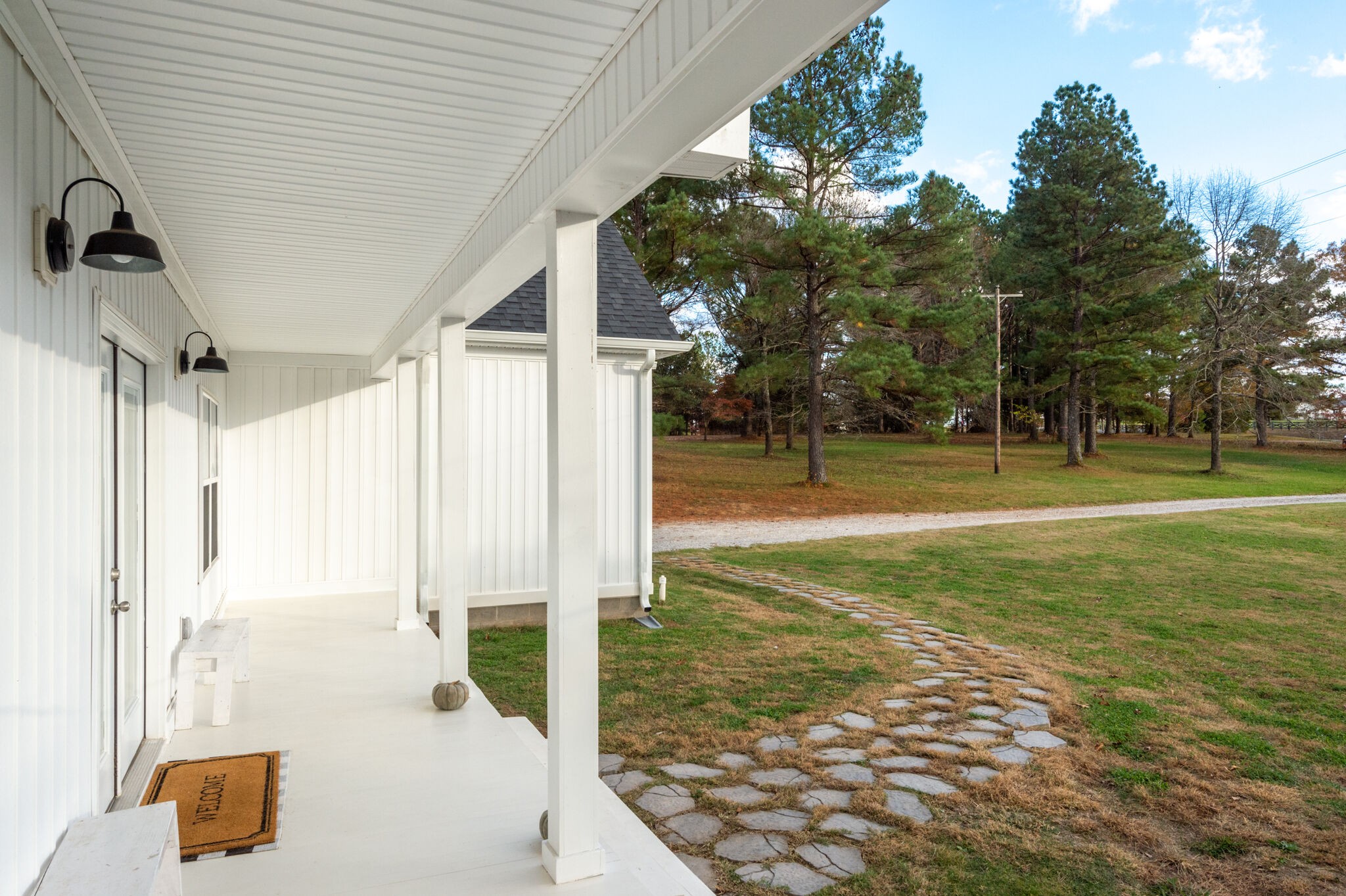 1031 Shelton Road Charlotte, TN 37036 - Photo 5 of 50 Gallery Image 5