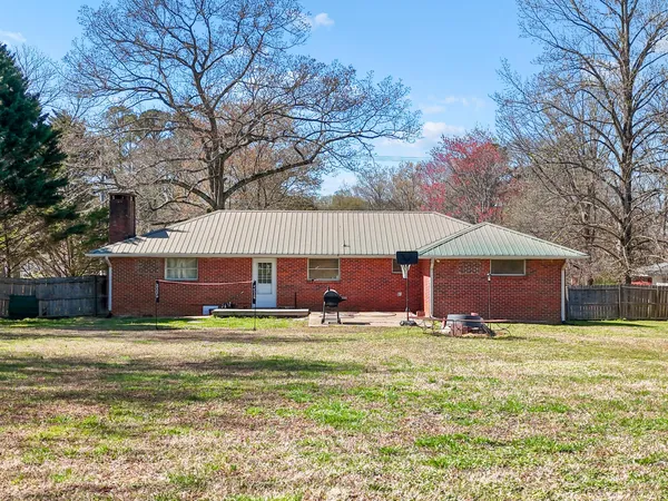 $317,500 | 902 Lindsay Avenue, Chattanooga, TN 37421