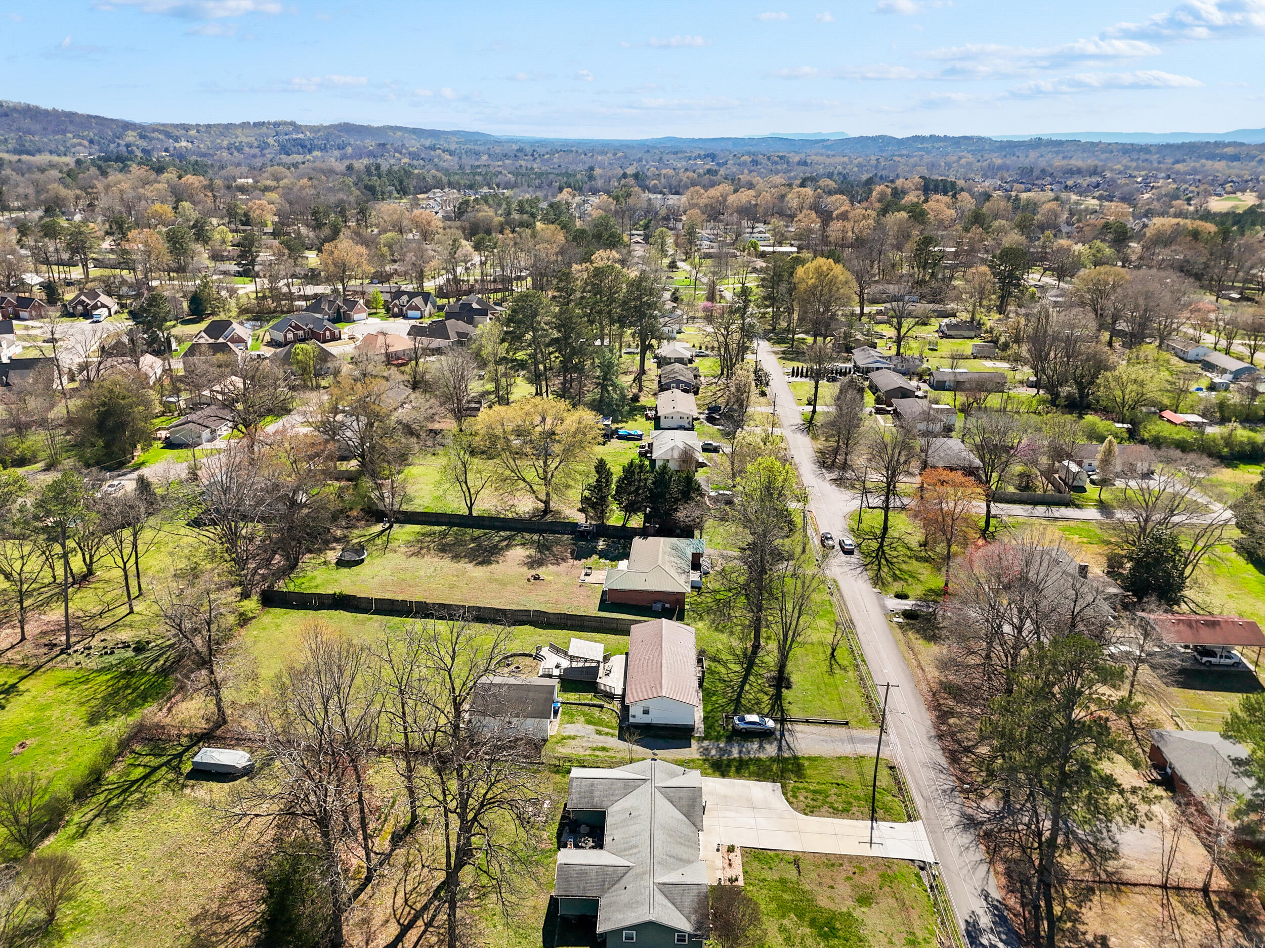 902 Lindsay Avenue Chattanooga, TN 37421 - Photo 24 of 27 dji_20260318033618_0722_d
