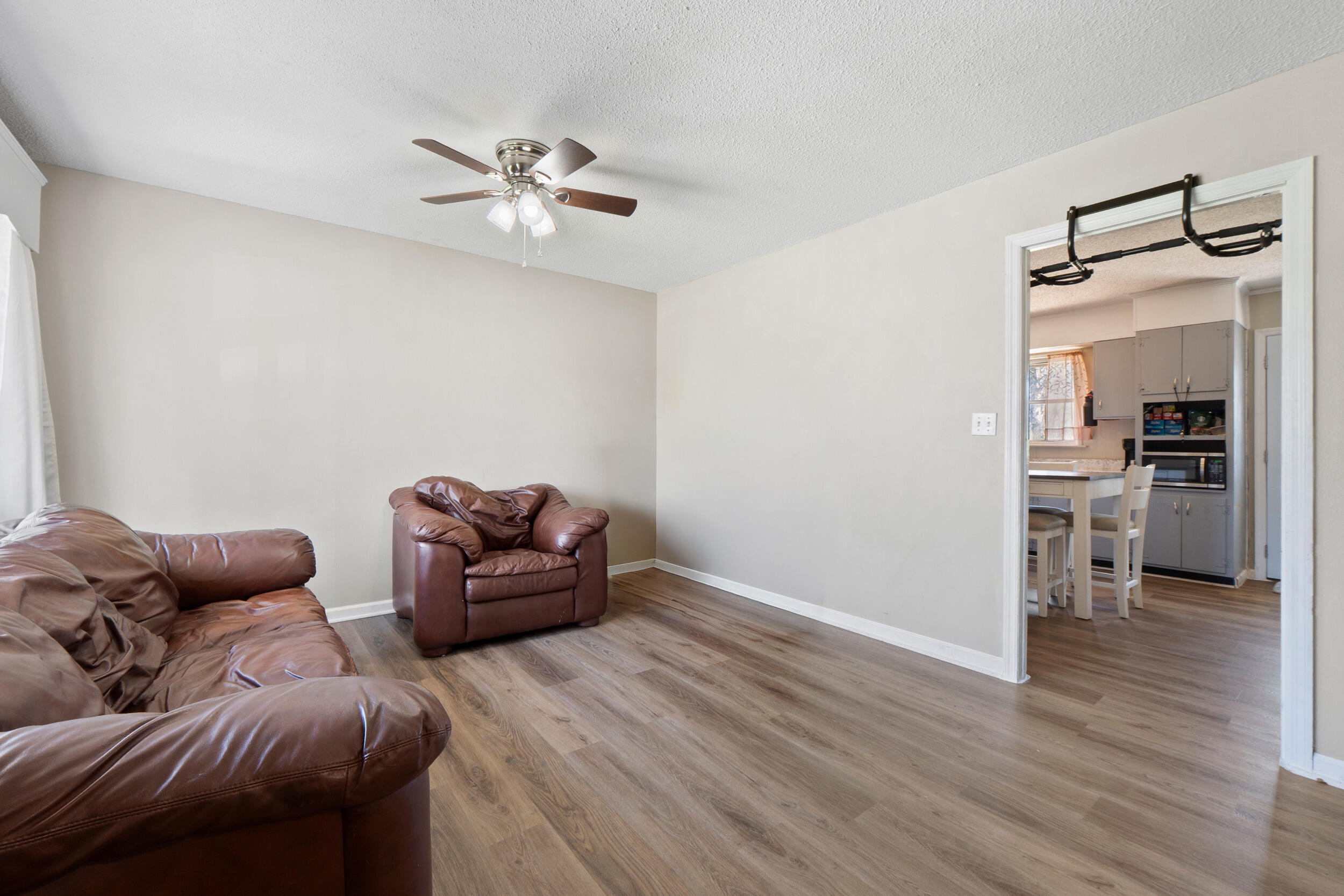 902 Lindsay Avenue Chattanooga, TN 37421 - Photo 9 of 27 dsc06374