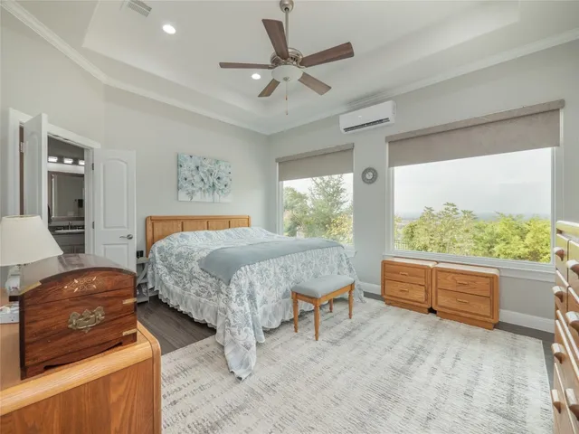 $649,900 | 504 Cedar Mountain Drive, Marble Falls, TX 78654