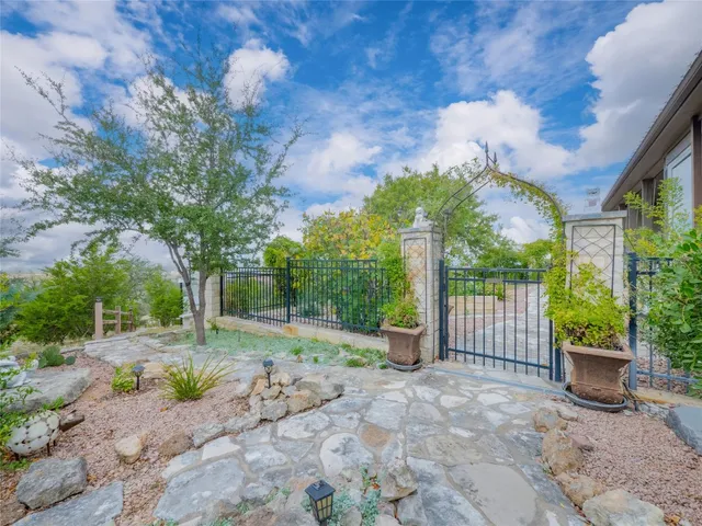 $649,900 | 504 Cedar Mountain Drive, Marble Falls, TX 78654