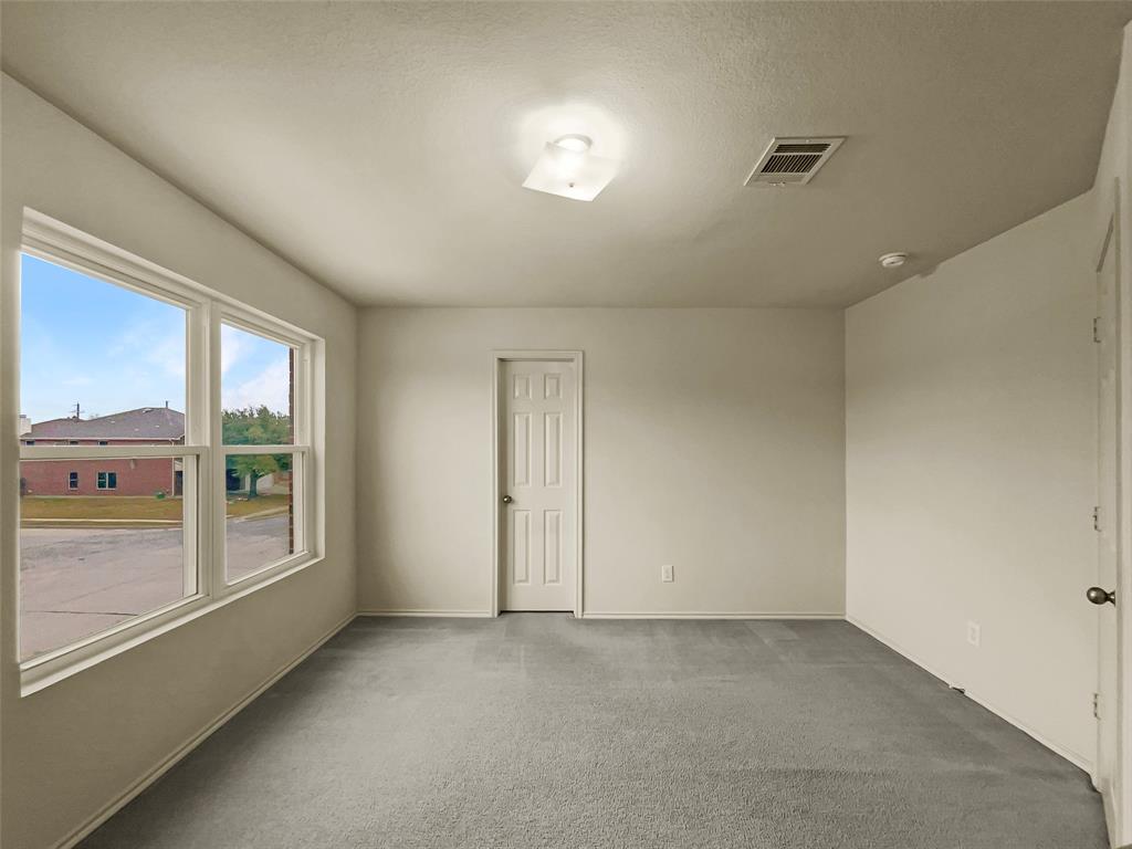 1630 Santa Fe Trail Krum, TX 76249 - Photo 19 of 32