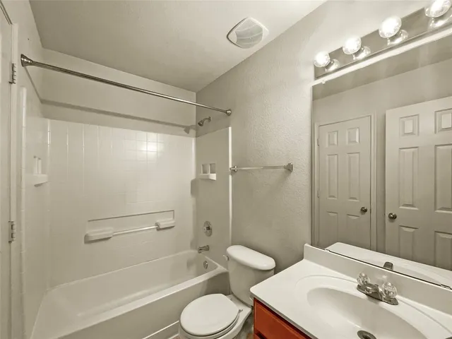 $347,000 | 1630 Santa Fe Trail, Krum, TX 76249