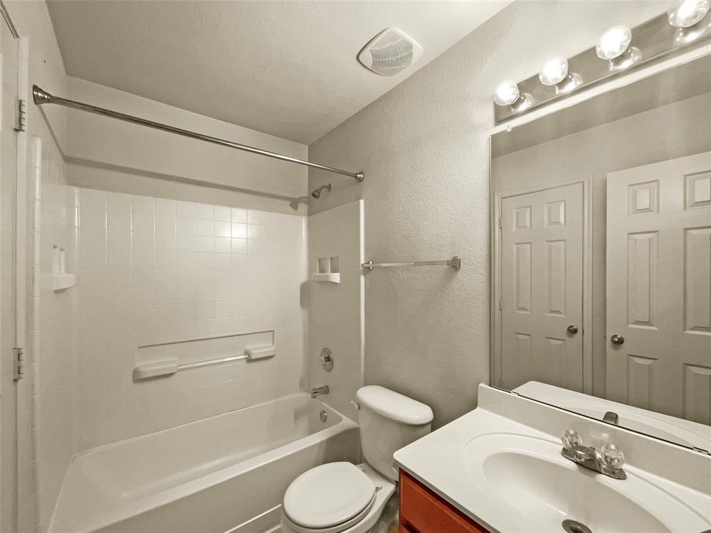 1630 Santa Fe Trail Krum, TX 76249 - Photo 22 of 32