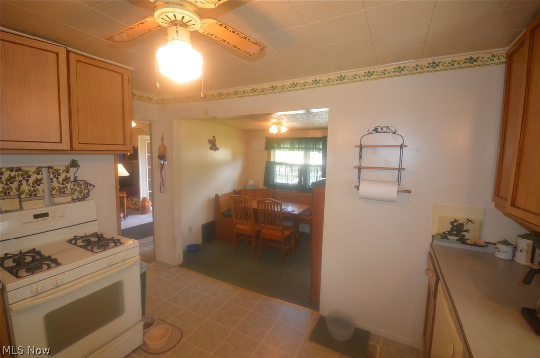 597 Darrow Road Akron, OH 44305 - Photo 11 of 25