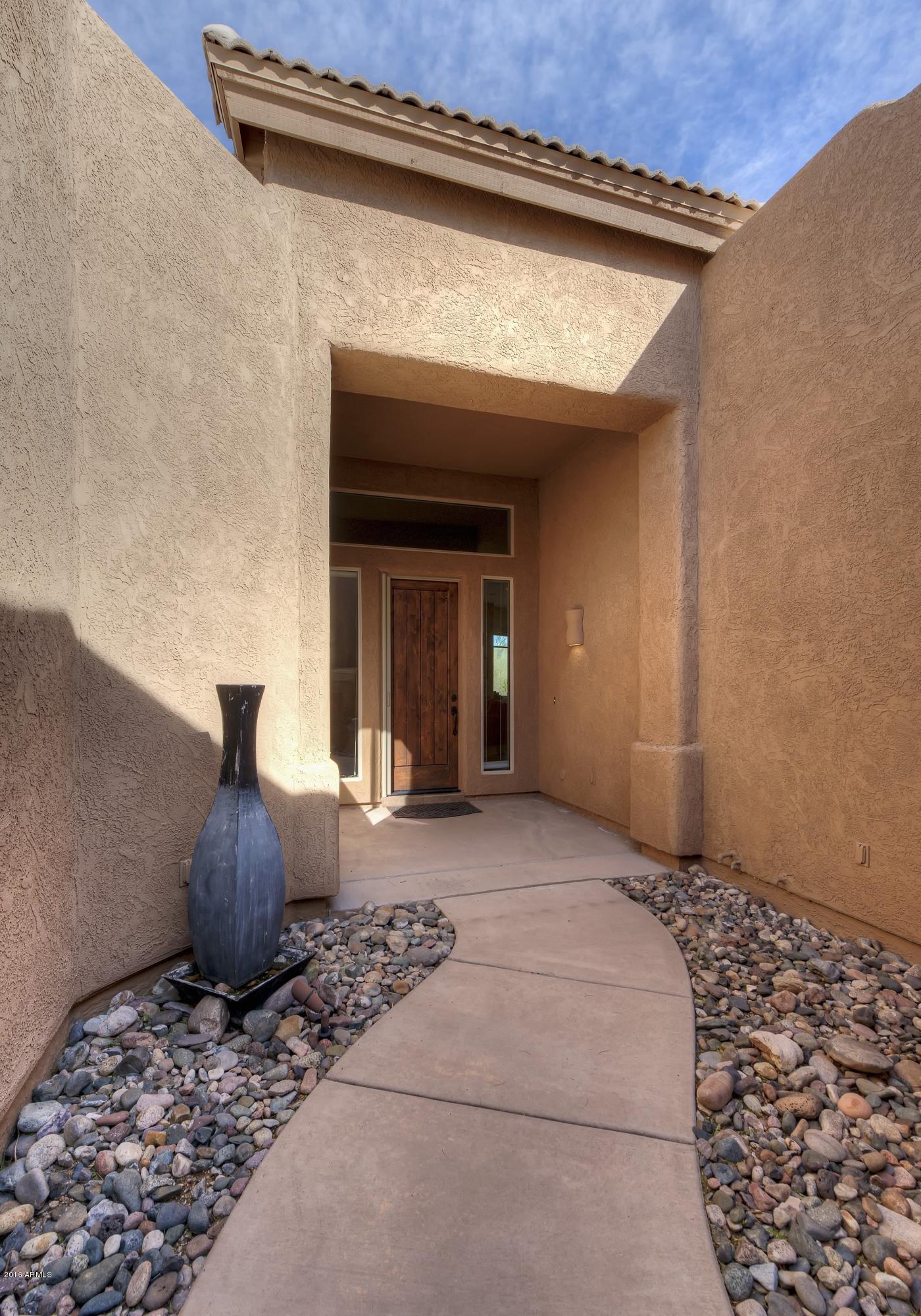 27711 North Quail Spring Road Rio Verde, AZ 85263 - Photo 3 of 34 002_Entry