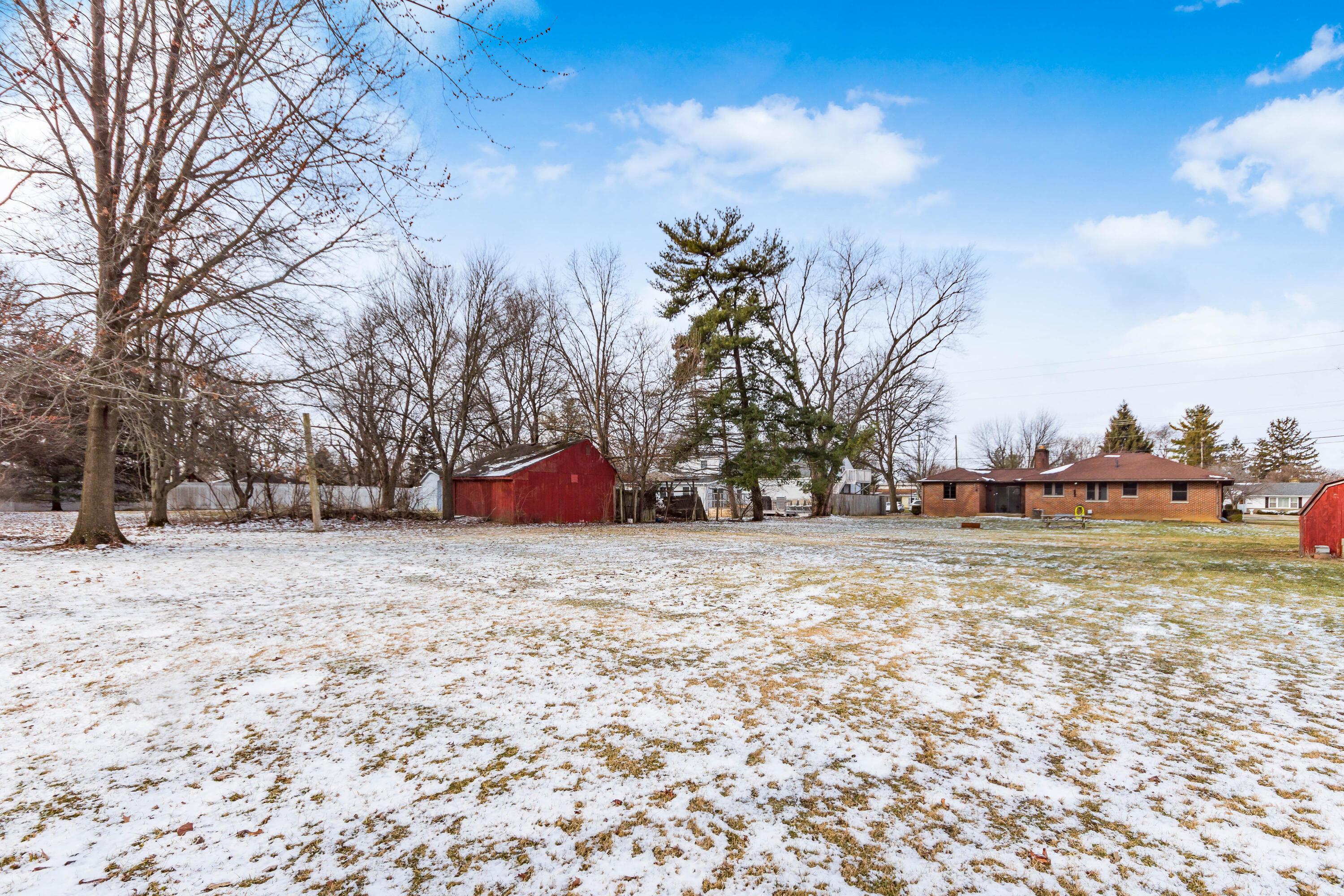 4256 Hoover Road Grove City, OH 43123 - Photo 5 of 25