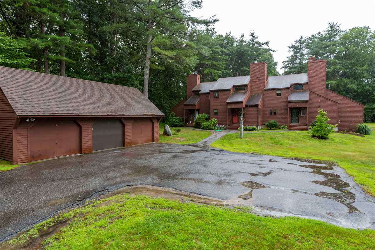 11 Kirriemuir Road, Unit 11 Stratham, NH 03885 - Photo 2 of 38 Gallery Image 2