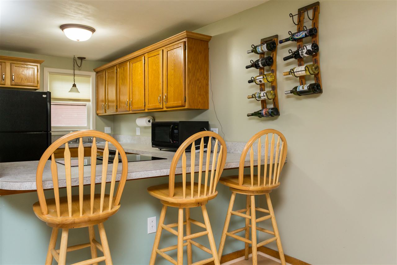 11 Kirriemuir Road, Unit 11 Stratham, NH 03885 - Photo 8 of 38 Gallery Image 8