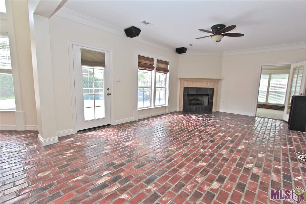 6328 Double Tree Drive Baton Rouge, LA 70817 - Photo 5 of 29 Gallery Image 5
