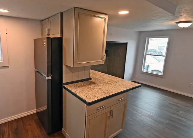 $185,000 | 3030 Cranberry Highway, Unit 11, Wareham, MA 02538